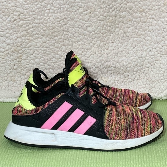 Adidas Unisex Multi-Cololred Swift Originals Running Sneaker Shoes US M 7 & W 8 - Picture 1 of 11